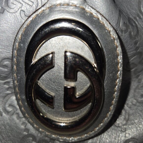 Gucci Sukey Handbag - Picture 8 of 10